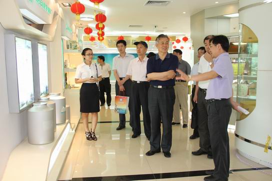 中国工业生长增进会姜云宝副会长携队到J9国际站总厂调研-最新动态-J9国际站