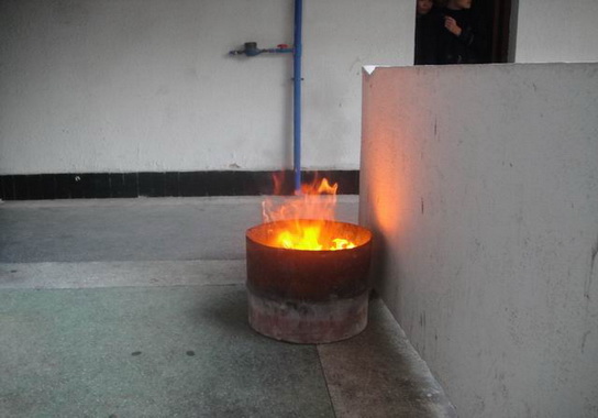 J9国际站总厂青年之家、职工饭堂乐成举行消防与疏散清静演练-党团文化-J9国际站