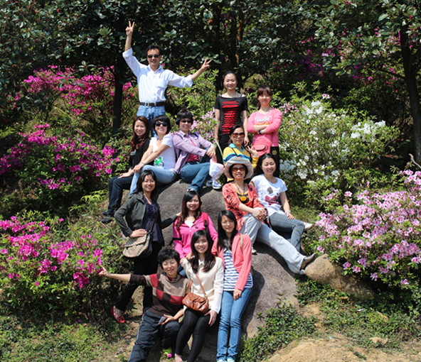 春的气息 春的漂亮 春天我们在一起——记职能部分分会“三?八”踏青活动-党团文化-J9国际站