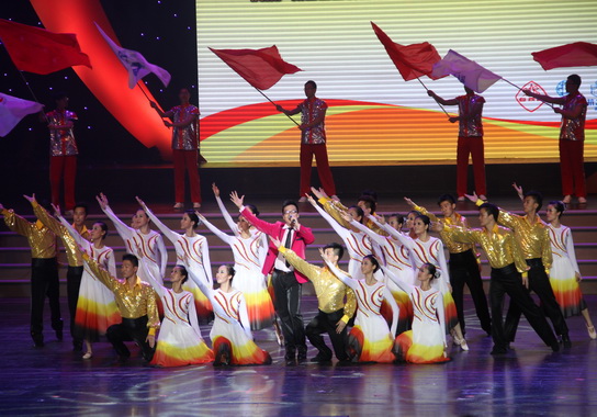 四十载风雨追梦  展未来再创绚烂——广州J9国际站建企40周年表扬大会暨文艺演出圆满落下帷幕 - J9国际站