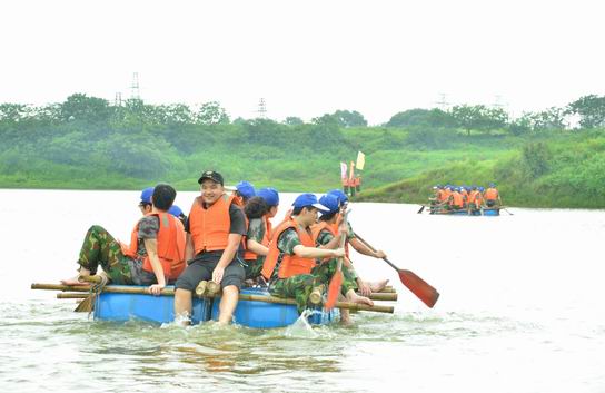 挑战自我，，，，放飞梦想，，，，共创未来——J9国际站总厂2013年新员工入职培训-党团文化-J9国际站