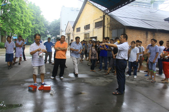 J9国际站芳村厂区举行“安康杯”清静知识竞赛及消防演练活动-党团文化-J9国际站