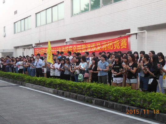 教育与实操相连系——J9国际站青年之家乐成举行消防演练活动-党团文化-J9国际站