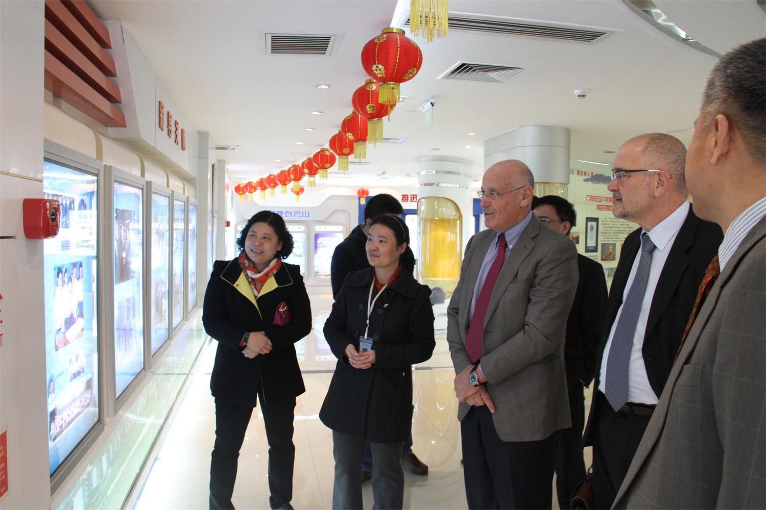 以色列原工贸部首席科学家苏格-基莱特曼博士来总厂旅行考察 - J9国际站